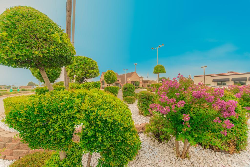 Howard Johnson By Wyndham Oklahoma City Okc Airport, Fairgrounds, I40 Buitenkant foto