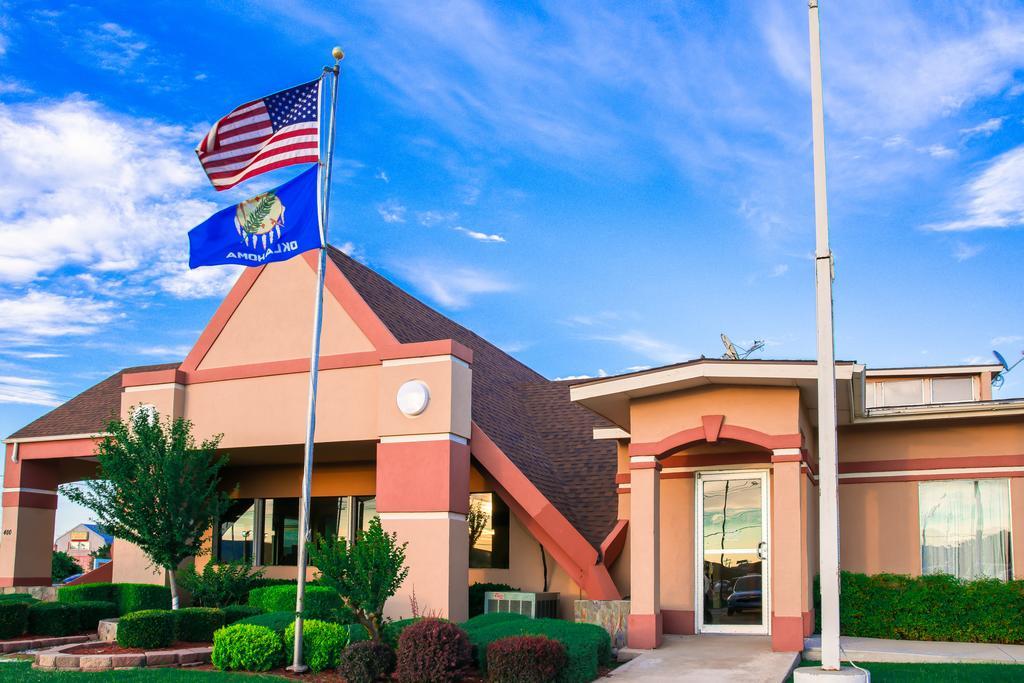 Howard Johnson By Wyndham Oklahoma City Okc Airport, Fairgrounds, I40 Buitenkant foto