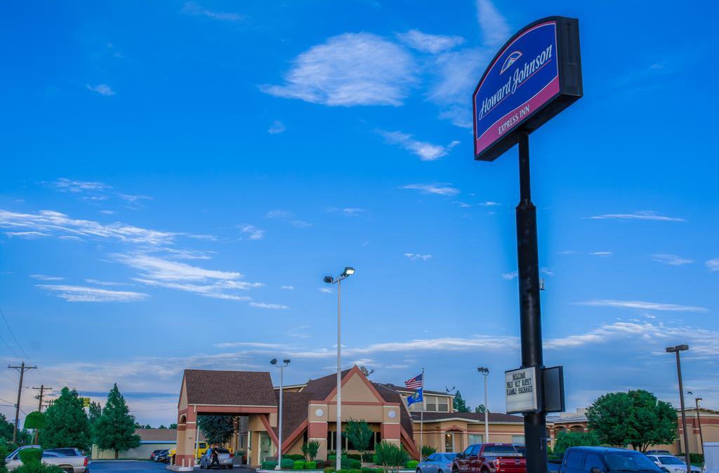 Howard Johnson By Wyndham Oklahoma City Okc Airport, Fairgrounds, I40 Buitenkant foto