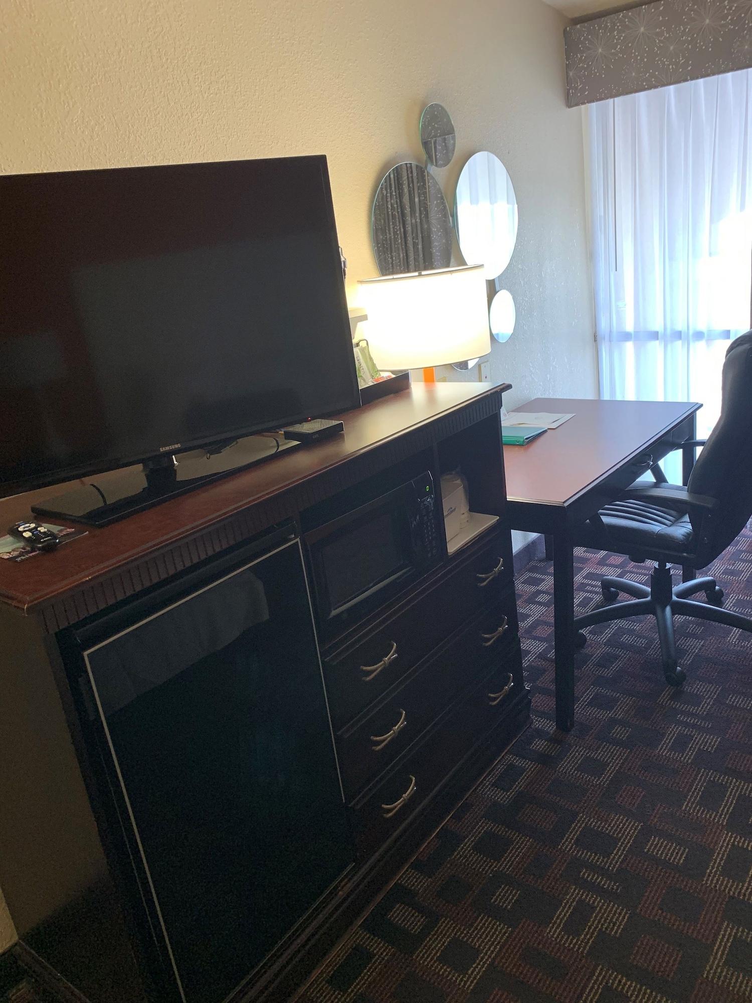 Howard Johnson By Wyndham Oklahoma City Okc Airport, Fairgrounds, I40 Buitenkant foto