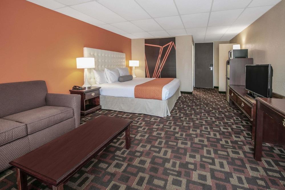 Howard Johnson By Wyndham Oklahoma City Okc Airport, Fairgrounds, I40 Buitenkant foto