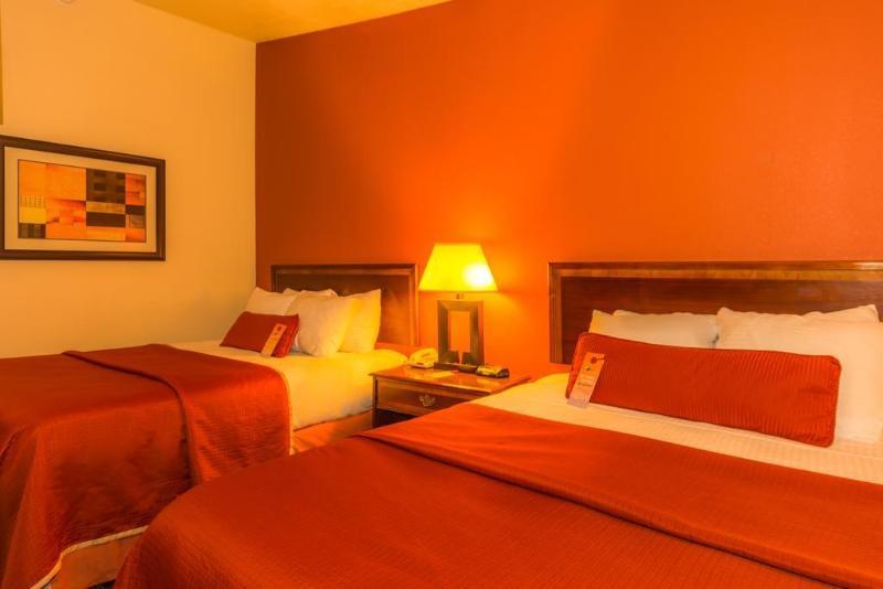 Howard Johnson By Wyndham Oklahoma City Okc Airport, Fairgrounds, I40 Buitenkant foto